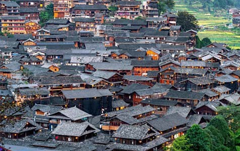 南平6种常见的外墙仿石漆施工工艺！